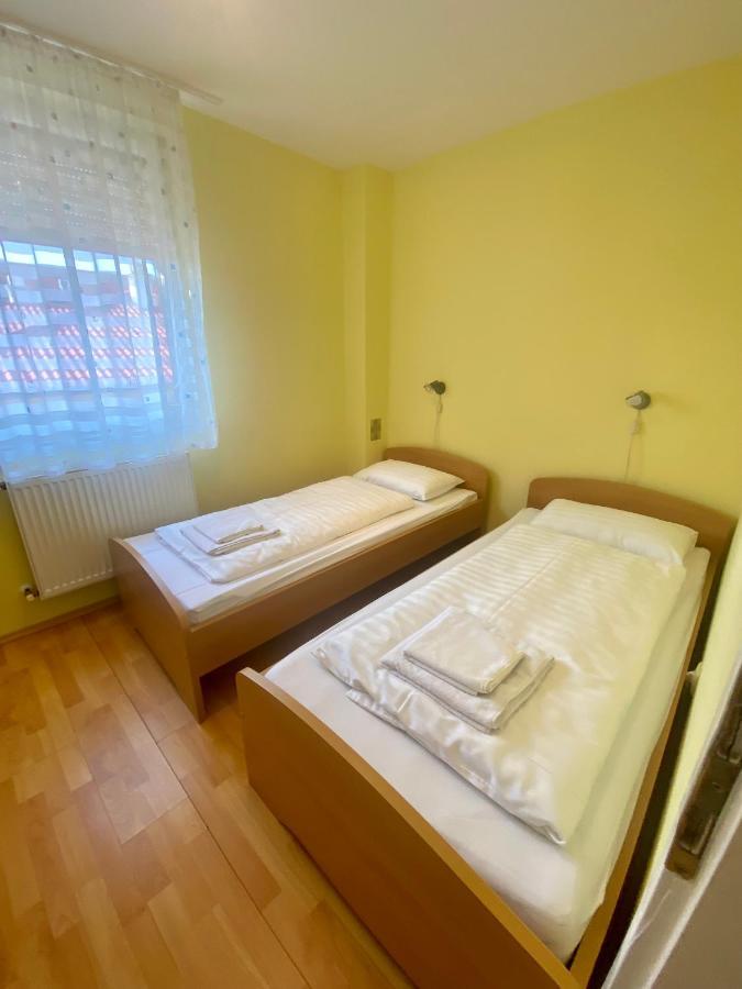Appartamento Hajnal Vendeghaz Hajdúszoboszló Esterno foto