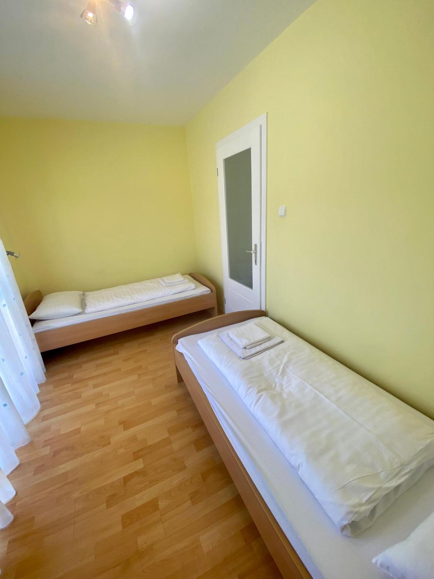 Appartamento Hajnal Vendeghaz Hajdúszoboszló Esterno foto