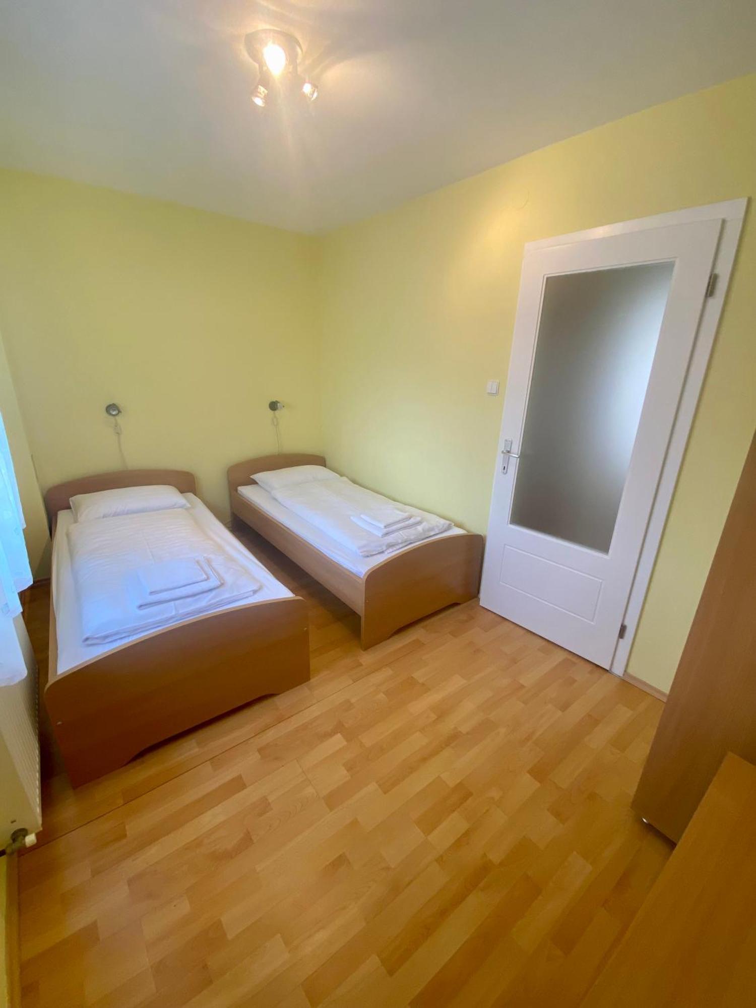 Appartamento Hajnal Vendeghaz Hajdúszoboszló Esterno foto